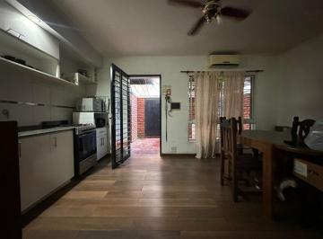 PH · 44m² · 3 Ambientes · Venta Oportunidad - Casa en PH con Patio