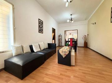 PH · 101m² · 5 Ambientes · 1 Cochera · PH 5 Amb en Venta - Palomar - Cochera Apto Credito