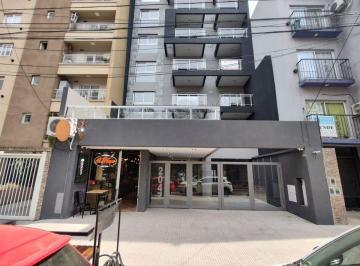 Garage · Venta de Cochera en Centro de Coronado