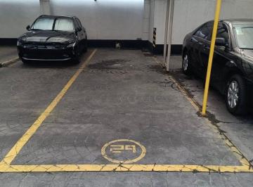 Garage · 22m² · Cochera Doble en Venta Av Avellaneda 2400