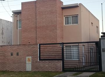 Casa de 7 ambientes, Rosario · Dueño Alquila Exelente Duplex Dos Dorm. Fisherton Barrio Tierra Nueva