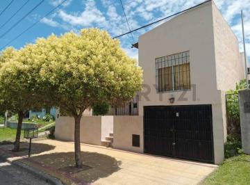 Casa · 110m² · 4 Ambientes · 1 Cochera · Venta Casa en Tandil
