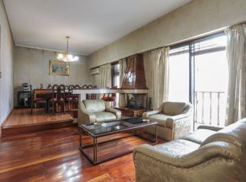 PH · 144m² · 4 Ambientes · Venta PH 4 Amb C/ Terraza en Avellaneda