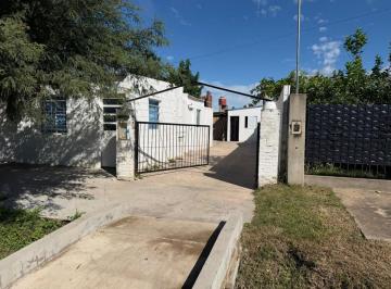 Casa · 420m² · 4 Ambientes · 1 Cochera · Venta / Casa Ataliva / Ideal Inversores
