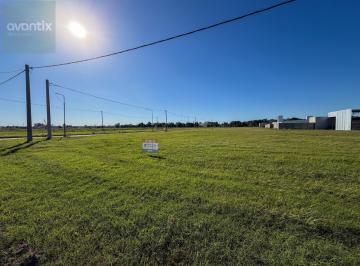 Terreno · 300m² · 2 Lotes de 300 m² Sobre Av Rafael Actis