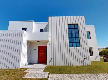 Casa · 155m² · 5 Ambientes · Venta Casa Costa Esmeralda