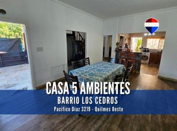Casa · 190m² · 5 Ambientes · 3 Cocheras · Venta Casa 5 Ambientes con Garage - Quilmes Oeste