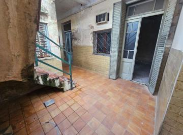 Casa · 190m² · 4 Ambientes · Venta de Casa con Local a Refaccionar