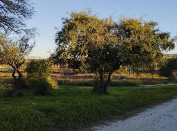 Terreno · 300m² · Vendolote de 300 m² en Barrio Cerrado con Seguridad Sin Costo