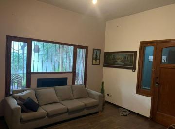Casa · 118m² · 4 Ambientes · Venta Casa 5 Amb. con Jardín y Quincho - Haedo