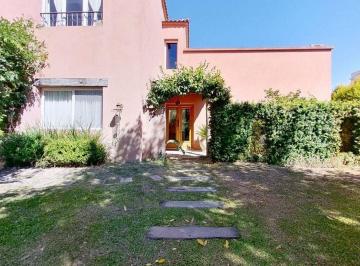 Casa · 248m² · 6 Ambientes · 2 Cocheras · Casa en Venta Villanueva Tigre San Francisco