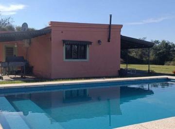 Casa · 94m² · 4 Ambientes · 2 Cocheras · Casa en Venta El Aduar 3 Dorm. Piscina Rio Hipico