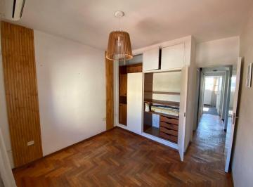 Departamento · 64m² · 4 Ambientes · 1 Cochera · Venta Depto 4 Ambientes Cochera Centro San Martin