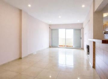 Departamento · 68m² · 4 Ambientes · Venta Dpto Dos Dorm. + Comodín Reciclado