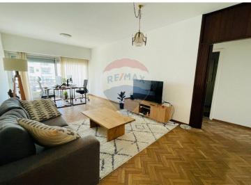 Departamento · 85m² · 3 Ambientes · Venta de Apartamento 2 Dorm. 2 Baños Centro