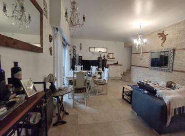 PH · 125m² · 4 Ambientes · Venta PH de 4 Ambientes Al Frente Caballito