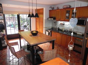 Casa · 120m² · 5 Ambientes · 2 Cocheras · Venta Triplex en Ciudad Jardin - Permuta y Apto Cred