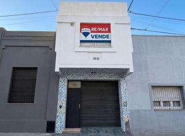 Bodega-Galpón · 405m² · Casa + Oficina + Deposito + Coch Mercedes Centro