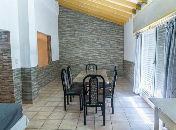 Casa · 200m² · 4 Ambientes · 1 Cochera · Venta Casas Multifamiliar Troncos del Talar 6 Amb