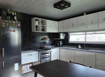 Casa · 80m² · 3 Ambientes · Casa Amoblada 2 Dorm. Brisanova P. Esther