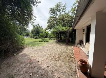 Quinta vacacional · 120m² · 1 Dormitorio · Venta Casa Quinta 2 Ambientes Fco. Alvarez C/pileta