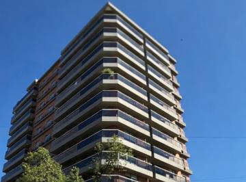 Departamento · 5 Ambientes · 1 Cochera · Departamento 3 Dorm. con Dependencia