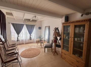 Casa · 150m² · 4 Ambientes · 3 Cocheras · Venta Casa Tipo Duplex Club de Campo Las Acacias La Reja