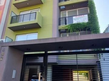 Departamento · 47m² · 2 Ambientes · 1 Cochera · Departamento de 2 Amb. con Cochera Cubierta en Moron Sur