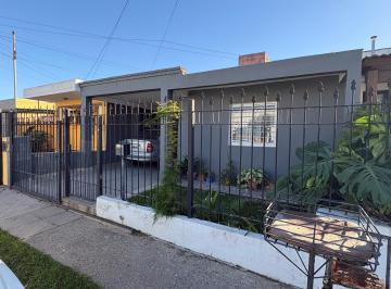 Casa de 6 ambientes, Córdoba · Vendo Casa 2 Dorm. en Venta en René Favaloro