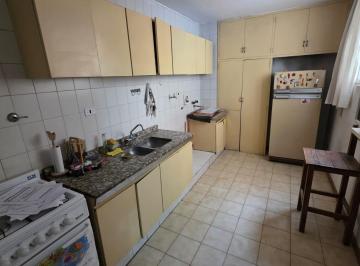 Departamento · 77m² · 3 Dormitorios · Departamento en Venta Centrico