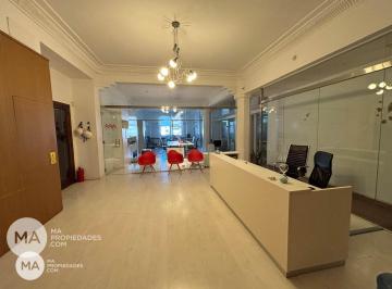 Oficina comercial · 243m² · 9 Ambientes · Oficina Premium en Palacio Minetti - Córdoba 1400 - Centro Rosario | Alquiler