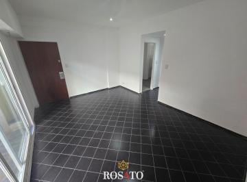 Departamento · 39m² · 2 Ambientes · 1 Cochera · Venta Departamento de 2 Ambientes en Planta Baja con Patio y Cochera en Villa Lugano - Apto Crédito