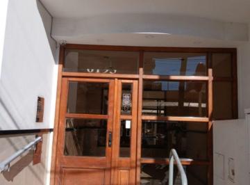 Departamento de 1 ambiente, Avellaneda · Alquiler Amb Amplio Tipo Loft Divisible Dos Ventanales a La Calle m. Moreno y Las Flores Coc. Aparte