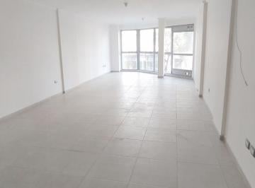 Oficina comercial de 2 ambientes, Córdoba · Av General Paz - Oficina - a Pocas Cuadras de Capitalinas - Centro de La Ciudad