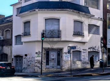 Casa de 9 ambientes, Córdoba · Casona de Estilo Sobre Bv. San Juan | 175 m² Construidos | Ideal Desarrollo Comercial