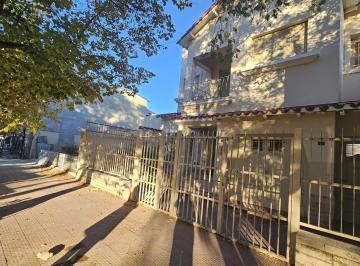 Casa · 360m² · 10 Ambientes · 1 Cochera · Casa en Venta en Zona Centro - San Rafael, Mendoza