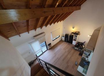 Departamento de 2 ambientes, Tres de Febrero · Departamento Tipo Loft Al Frente con Balcón – Muy Luminoso