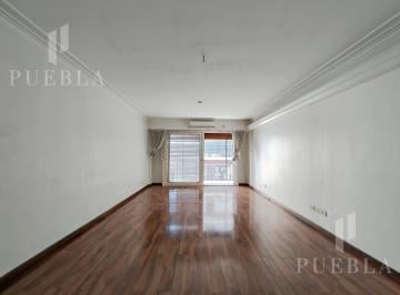 Departamento · 102m² · 4 Ambientes · 1 Cochera · Venta Departamento 4 Ambientes con Dependencia, Cochera, Baulera y Palier Privado en Recoleta