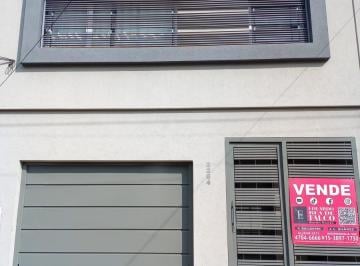 PH · 88m² · 3 Ambientes · 1 Cochera · Duplex 3 Ambientes y Medio en Villa Ballester Venta o Alquiler