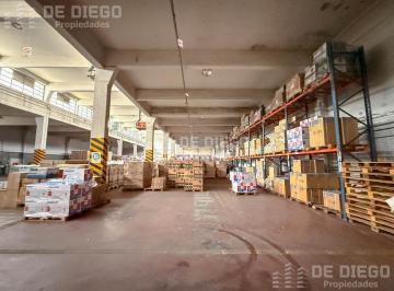 Bodega-Galpón · 1779m² · 3 Cocheras · Deposito Industrial en Alquiler de 1779 m² Cubiertos, La Tablada, La Matanza.