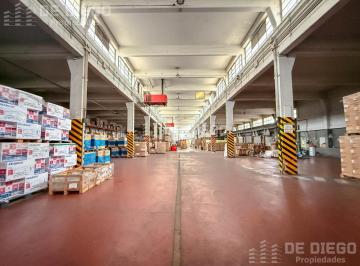 Bodega-Galpón · 2263m² · 3 Cocheras · Deposito Industrial en Alquiler de 2263 m² Cubiertos, La Tablada, La Matanza.