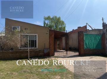 Casa · 65m² · 2 Ambientes · 2 Cocheras · Casa en Venta en Canning