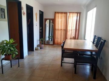 Casa · 60m² · 3 Ambientes · 1 Cochera · Venta de Casa en Lavalle a m Ruta Nacional 40