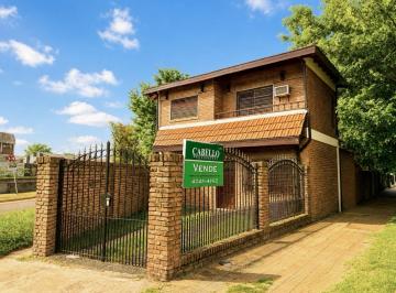 Casa · 100m² · 5 Ambientes · 1 Cochera · Casa - Lomas de Zamora
