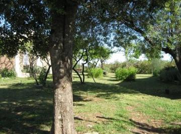 Casa · 212m² · 4 Dormitorios · 3 Cocheras · Complejo de 3 Cabañas en un Terreno con Pileta en Santa Mónica/córdoba