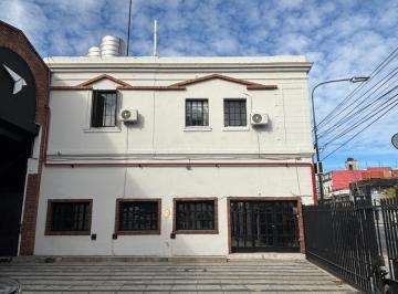Depósito · 2300m² · 12 Ambientes · Depósito en Alquiler - 12 Ambientes - Constitución