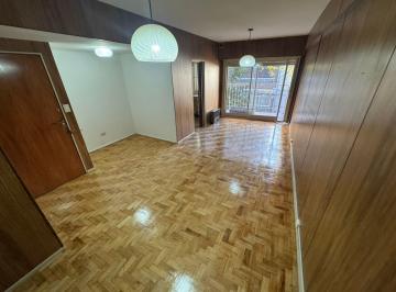 Departamento · 60m² · 3 Ambientes · 1 Cochera · Departamento 3 Ambientes con Espacio Guardacoches en Recoleta