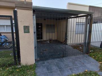 Casa · 70m² · 2 Ambientes · 1 Cochera · Casa - Gualeguaychu