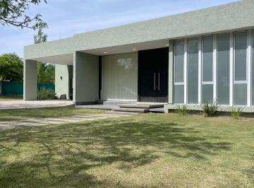 Casa de 6 ambientes, Malagueño · Alquiler Casa 6 Ambientes | Barrio Privado Causana | con Pileta