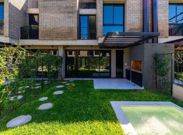 Casa · 104m² · 4 Ambientes · Casa en Condominio